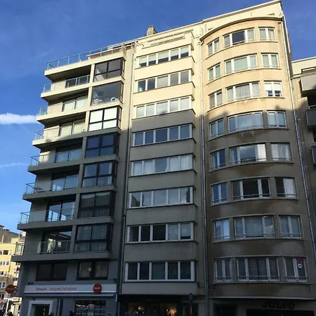 Fr Gilkens Appartement Oostende