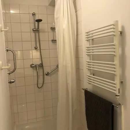 Fr Gilkens アパート *