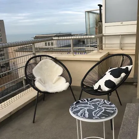 Fr Gilkens オステンド